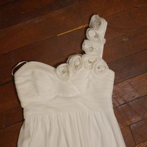 Pretty white formal